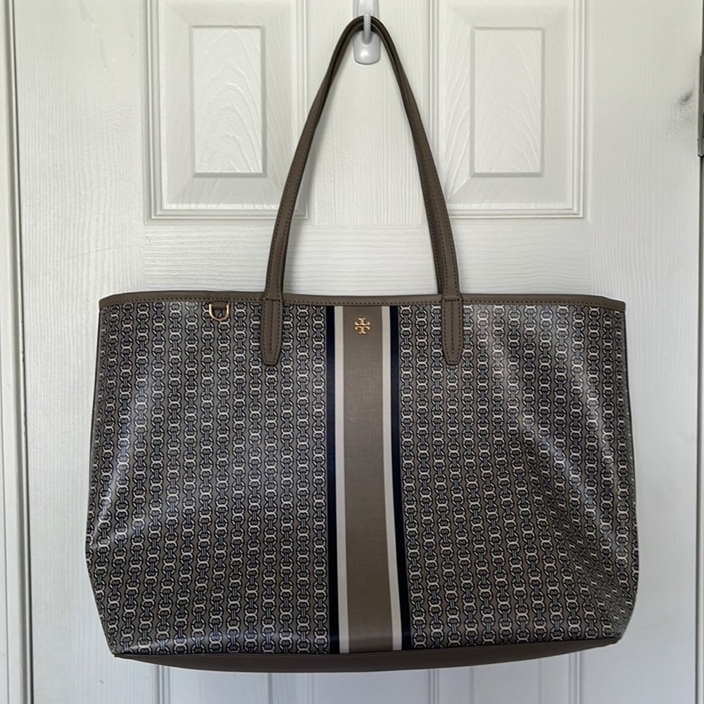 Tory Burch Gemini Link Ella Tote | Gray and Navy